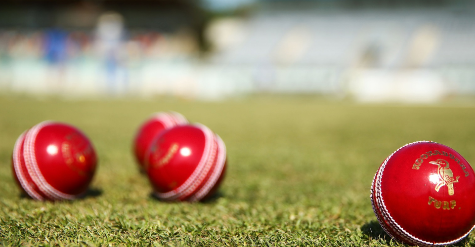 ICC new rules for T20I`s :किक्रेट में गेदं पर थूक लगाने से लेकर , मांकडिग और कई बड़े नियमों में किये बदलाव