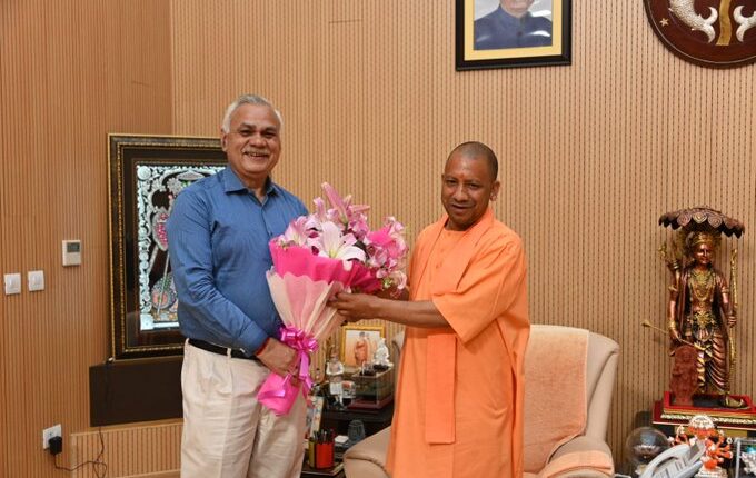 Yogi Adityanath Oath : दोबारा बागडोर संभालने के लिए बधाई एवं एक सफल कार्यकाल की शुभकामनाएं दीं।