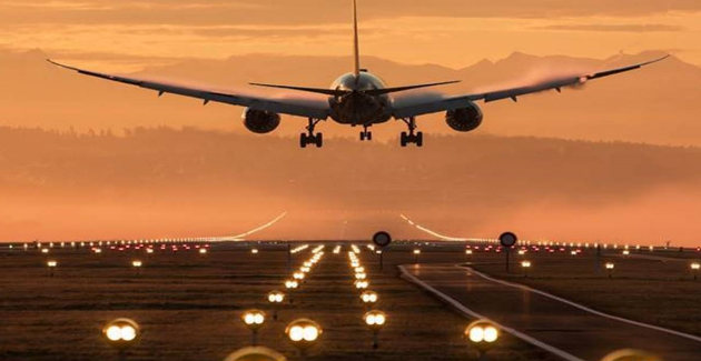 India To Resume International Passenger Flights :भारत 27 मार्च से अंतरराष्ट्रीय यात्री उड़ानें फिर से शुरू करेगा