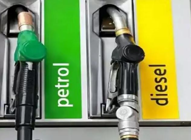 Double Dose of Inflation : पेट्रोल-डीजल के बाद रसोई गैस के दाम में बढ़ोत्तरी, अब करना होगा इतना भुगतान