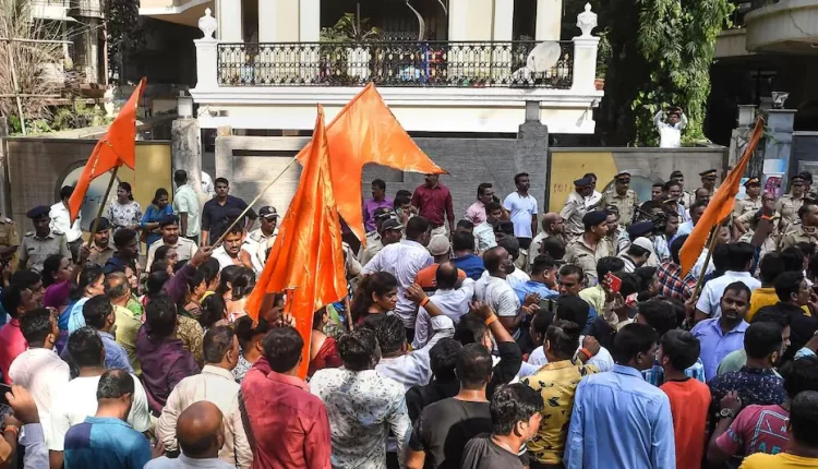 Hanuman Chalisa Row: प्रधानमंत्री मोदी के आवास पर नमाज और हनुमान चालीसा पढ़ना चाहती हैं NCP नेता, अमित शाह को लिखा पत्र