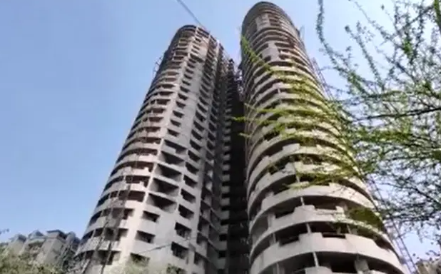 Noida TwinTower