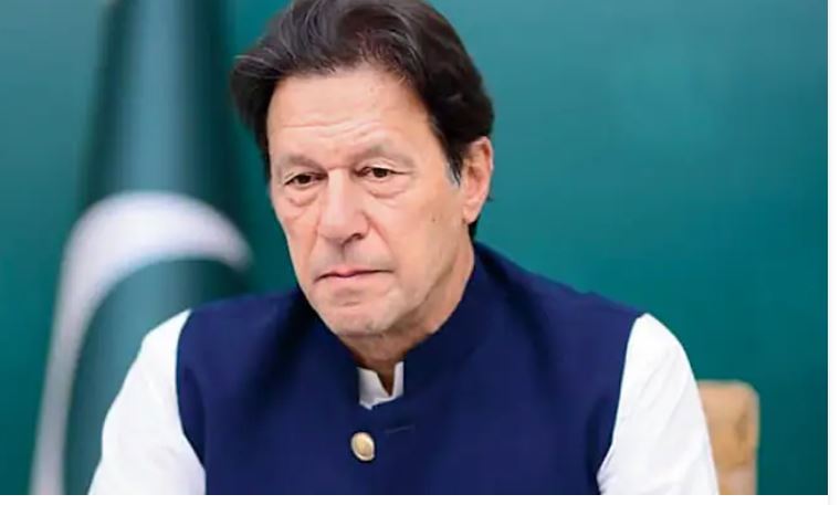Pakistan पीएम इमरान खान के अविश्वास प्रस्ताव से पहले इस्तीफा देने की संभावना: सूत्र