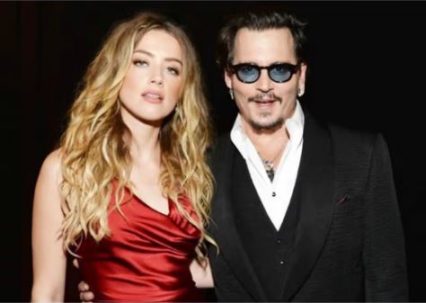 Johnny Depp Vs Amber Heard