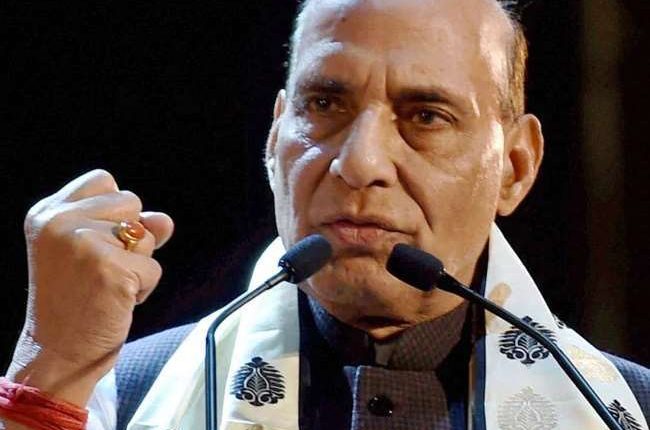 Rajnath Singh:लखनऊ पहुंचे रक्षा मंत्री राजनाथ सिंह, कहा- स्वाभिमान से समझौता नहीं करेगा भारत