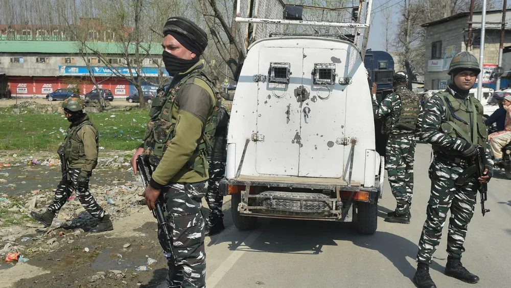 जम्मू एवं कश्मीर, अनंतनाग, जम्मू एवं कश्मीर, आतंकियों के बीच मुठभेड़, आतंकी ढेर, Jammu and Kashmir, Anantnag, Jammu and Kashmir, encounter between terrorists, terrorists killed