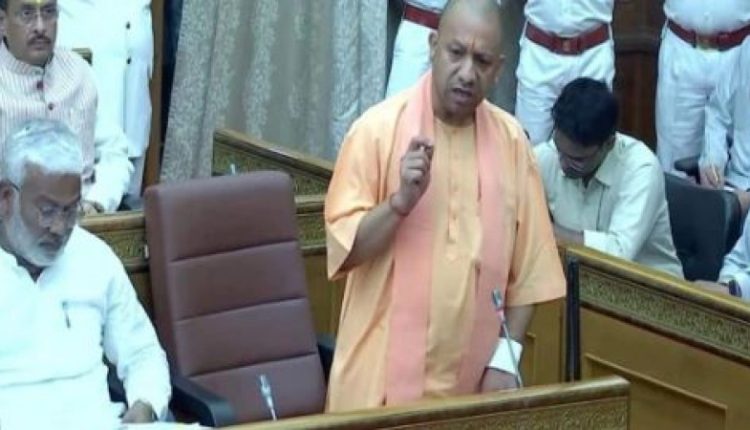 उत्तर प्रदेश, लखनऊ, योगी आदित्यनाथ, नमाज, Uttar Pradesh, Lucknow, Yogi Adityanath, Namaz