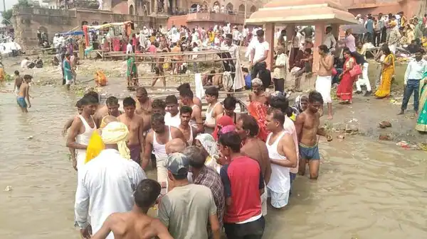 उत्तर प्रदेश, कानपुर, गंगा स्नान, गंगा दशहरा, Uttar Pradesh, Kanpur, Ganga Snan, Ganga Dussehra