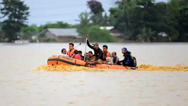 असम, बारिश, मौसम, असम में बाढ़, असम में बाढ़ से मौत, assam, rain, weather, assam floods, assam floods death