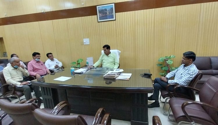 उत्तर प्रदेश, लखनऊ, बिजली मंत्री, नगर विकास एवं ऊर्जा विभागम एके शर्मा, Uttar Pradesh, Lucknow, Power Minister, Urban Development and Energy Department AK Sharma