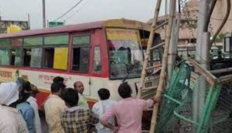 उत्तर प्रदेश, लखनऊ हाईकोर्ट, बड़ा हादसा, कौशाम्बी डीपो, Uttar Pradesh, Lucknow High Court, Big Accident, Kaushambi Depot