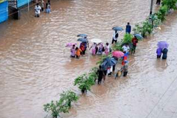 administration alert, flood, bihar, ndrf, districts, hindi news, news in hindi, breaking news in hindi, real time news, patna news, patna news in hindi, real time patna city news, real time news, patna news