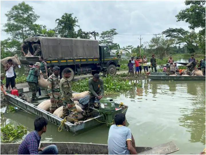 असम में बाढ़, असम में बाढ़ से मौत, असम में बाढ़ की ताजा रिपोर्ट, Floods in Assam, Deaths due to floods in Assam, Latest reports of floods in Assam