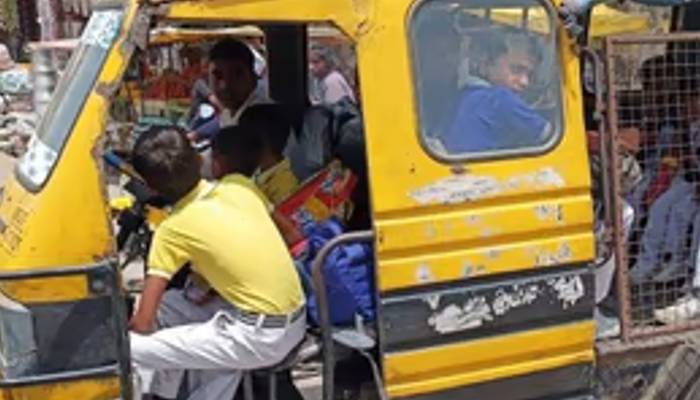 अनफिट स्कूल वाहनों के खिलाफ अभियान, लखनऊ में अनफिट स्कूल वाहन, परिवहन विभाग, Campaign against unfit school vehicles, Unfit school vehicles in Lucknow, Transport department
