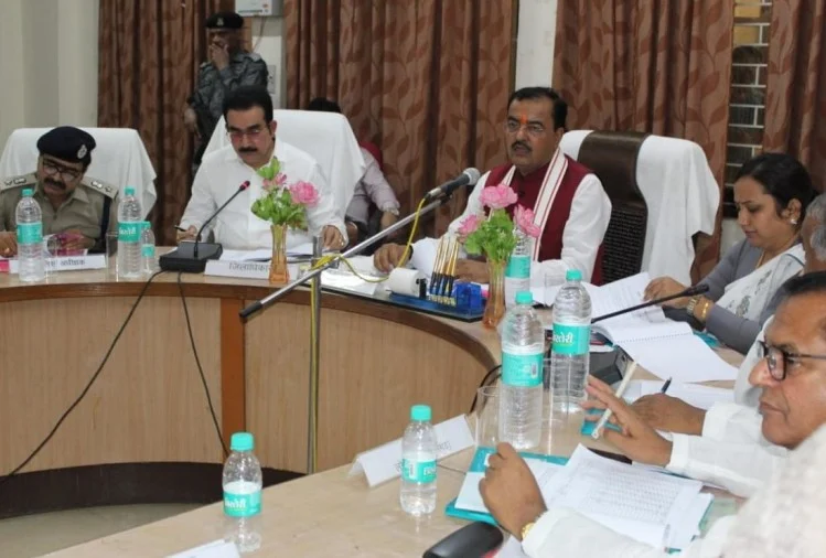 उत्तर प्रदेश, डिप्टी सीएम केशव प्रसाद मौर्य, केशव प्रसाद मौर्य समीक्षा बैठक, उपमुख्यमंत्री, Uttar Pradesh, Deputy CM Keshav Prasad Maurya, Keshav Prasad Maurya review meeting, Deputy Chief Minister