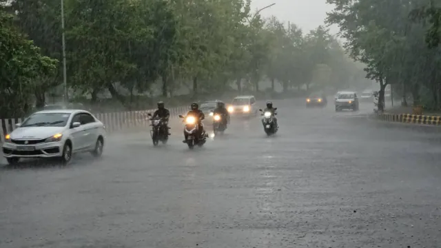 मध्य प्रदेश, मानसून, बारिश, तापमान, मध्य प्रदेश में बारिश, बाढ़ की चेतावनी, Madhya Pradesh, Monsoon, Rain, Temperature, Rain in Madhya Pradesh, Flood warning