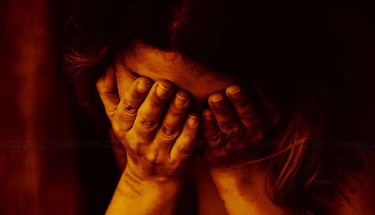 उत्तर प्रदेश, दुष्कर्म, बलात्कार, टीचर