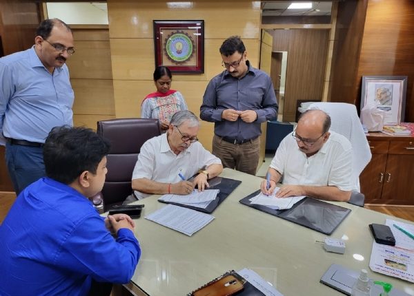 एकेटीयू और एमएनएनआईटी प्रयागराज