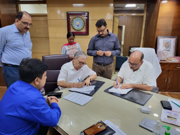 एकेटीयू और एमएनएनआईटी प्रयागराज