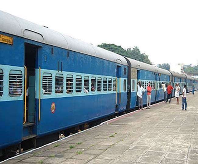 उत्तर प्रदेश, रेलवे, पूर्वोत्तर रेलवे गोरखपुर जंक्शन, बाघ एक्सप्रेस, Uttar Pradesh, Railways, North Eastern Railway Gorakhpur Junction, Bagh Express