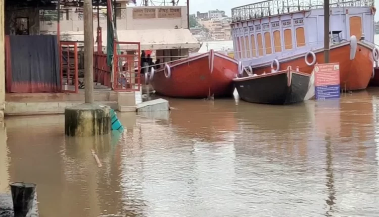 उत्तर प्रदेश, गंगा, वाराणसी, गंगा में बाढ़