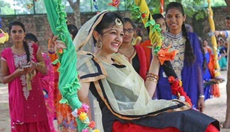 उत्तर प्रदेश, लखनऊ, सावन सावन विशेष