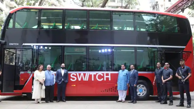 मुंबई, डबल डेकर इलेक्ट्रिक बस, नितिन गडकरी