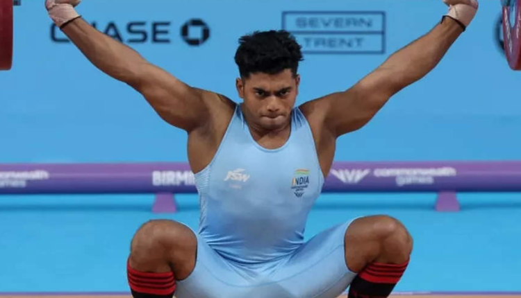 वेटलिफ्टिंग- अचिंता शेउली