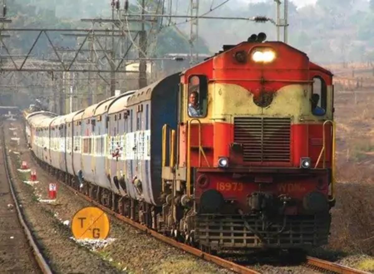 उत्तर प्रदेश, पूर्वोत्तर रेलवे, Gorakhpur-Jammutvi special train, गोरखपुर-जम्मूतवी स्पेशल ट्रेन
