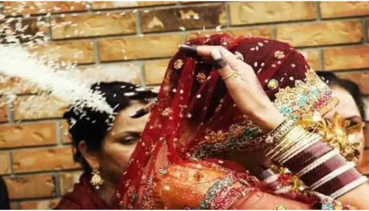 हिन्दू धर्म, ज्योतिष, शादी, शादी में क्यों फेंके जाते हैं चावल