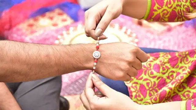 Rakshabandhan 2022, रक्षाबंधन, राखी बांधने का शुभ मुहूर्त, राखी बांधने का समय