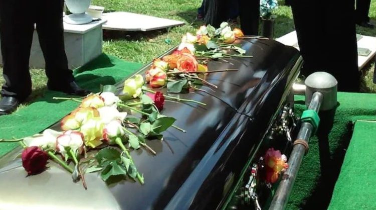 मैक्सिको, अंतिम संस्कार