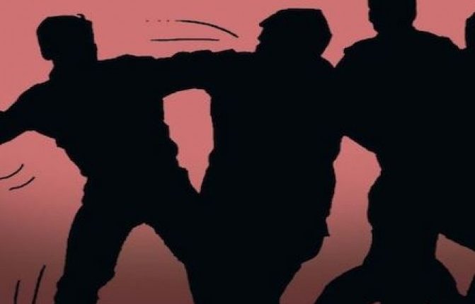 महाराष्ट्र के सांगली, बच्चा चोर, साधू, पिटाई, Maharashtra's Sangli, child lifter, monk, thrashed