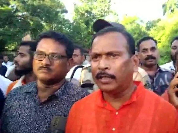 BJP rally, bomb blast, Incident, injured, two BJP workers, West Bengal