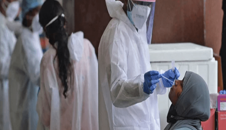 Corona Update: देश में कोरोना के 4 हजार से ज्यादा मिले संक्रमित, 14 लोगों की मौत