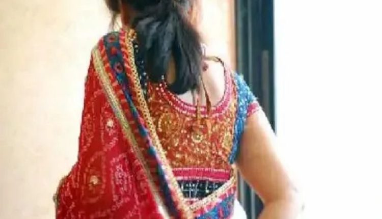 उत्तर प्रदेश, फिरोजाबाद, अश्लील वीडियो, पत्नी का नहाते हुए अश्लील वीडियो