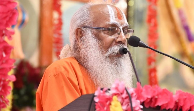 महंत सुरेशदास