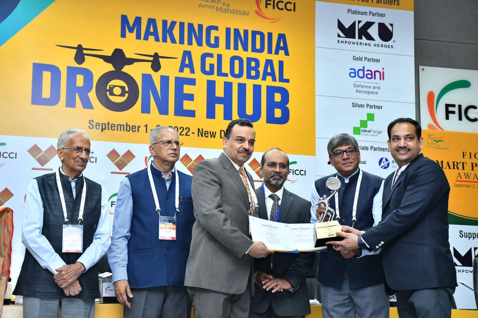 ciber crime, FICCI, Uttar Pradesh Government, Uttar Pradesh News, Yogi Government, फिक्की, फेडरेशन ऑफ इंडियन चैंबर्स ऑफ कॉमर्स इंडस्ट्री फिक्की, यूपी एसटीएफ, योगी सरकार, लखनऊ, साइबर अपराधियों