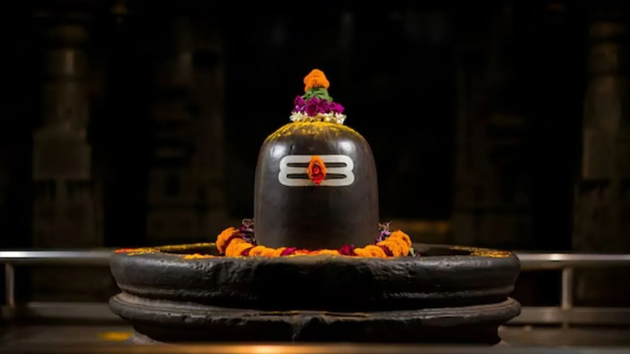 सावन 2025,Parthiv shivling,Sawan Somwar 2025, sawan Parthiv shivling puja, sawan Parthiv shivling puja kaise kare, sawan Parthiv shivling puja niyam, Parthiv shivling puja vidhi, who did first Parthiv shivling puja,सावन 2025, सावन सोमवार 2025, सावन पार्थिव शिवलिंग पूजा, पार्थिव शिवलिंग पूजा नियम, पार्थिव शिवलिंग पूजा क्यों करते हैं