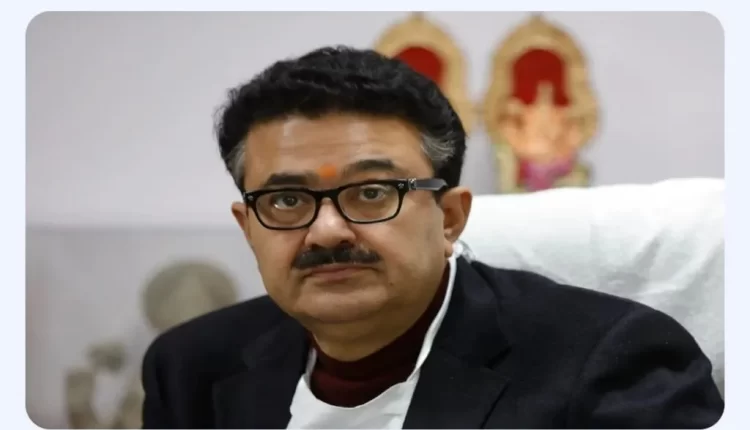 सीनियर IAS इस्तीफ़ा, नवनीत सहगल चेयरमैन इस्तीफ़ा, प्रसार भारती बोर्ड, प्रसार भारती चेयरमैन इस्तीफ़ा, नवनीत कुमार सहगल न्यूज़, यूपी कैडर IAS अधिकारी, प्रसार भारती एक्ट 1990, सूचना एवं प्रसारण मंत्रालय, सरकारी नौकरशाही खबर, IAS रिटायर अधिकारी समाचार, ODOP योजना, आगरा लखनऊ एक्सप्रेसवे, लखनऊ मेट्रो DPR, JICA प्रोजेक्ट्स इंडिया, विश्व बैंक प्रोजेक्ट यूपी, MSME सचिव यूपी, पर्यटन प्रमुख यूपी, उत्तर प्रदेश प्रशासन,