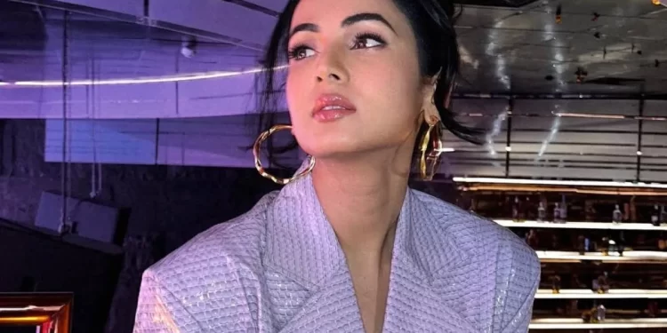 इजरायल-ईरान जंग के बीच दुबई में फंसीं सोनल चौहान, बोलीं- ‘मैं सुरक्षित हूं, हालात पूरी तरह कंट्रोल में’