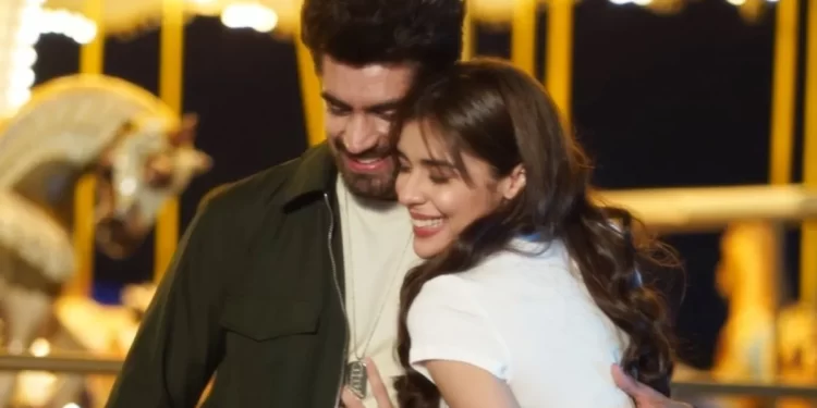 ईशा सिंह और अविनाश मिश्रा की सगाई की खबरों ने पकड़ा जोर, वायरल तस्वीर में अंगूठी ने बढ़ाई अटकलें