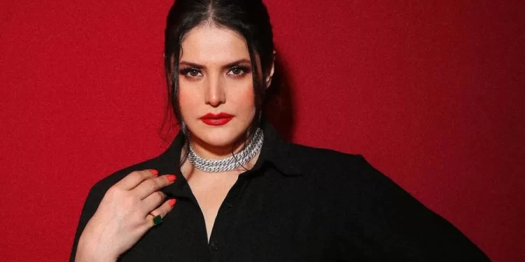 ‘मेरे साथ फालतूगिरी मत करना…’ पैपराजी पर भड़कीं जरीन खान, वायरल वीडियो ने सोशल मीडिया पर मचाई हलचल
